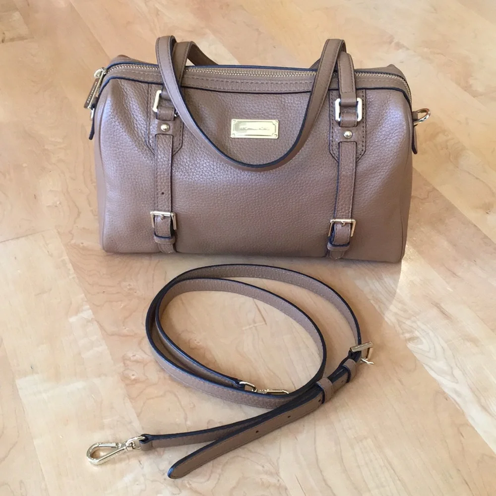 MICHAEL MICHAEL KORS Bedford Legacy Pebbled Leather Duffle Satchel